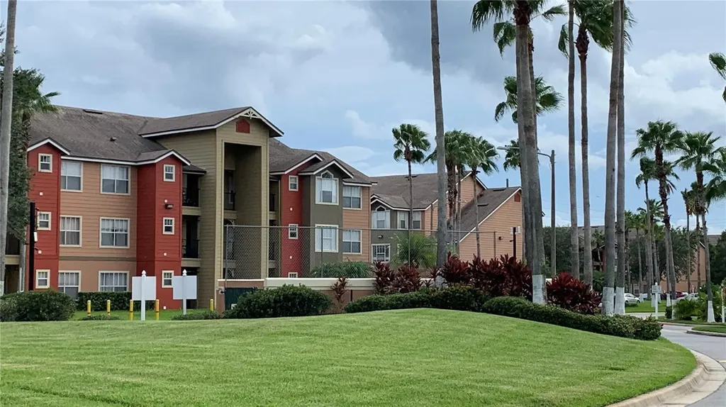2210 Grand Cayman Court Kissimmee FL 34741