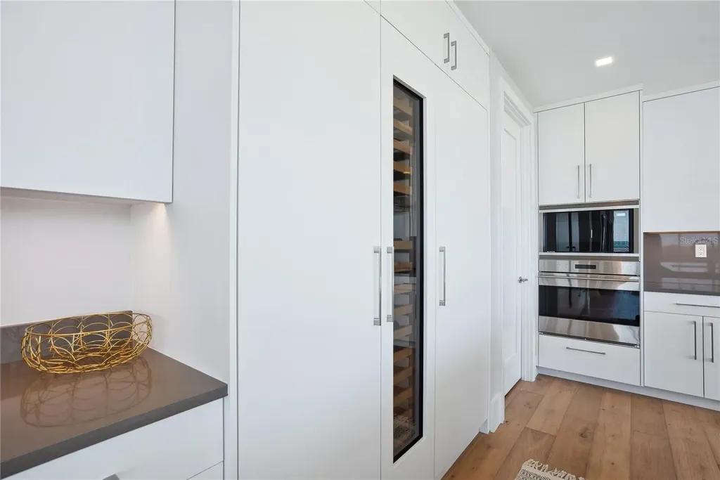 6100 Midnight Pass Road Sarasota FL 34242