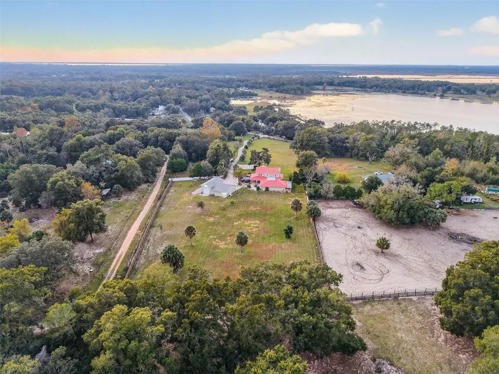 36408 E Eldorado Lake Drive Eustis FL 32736