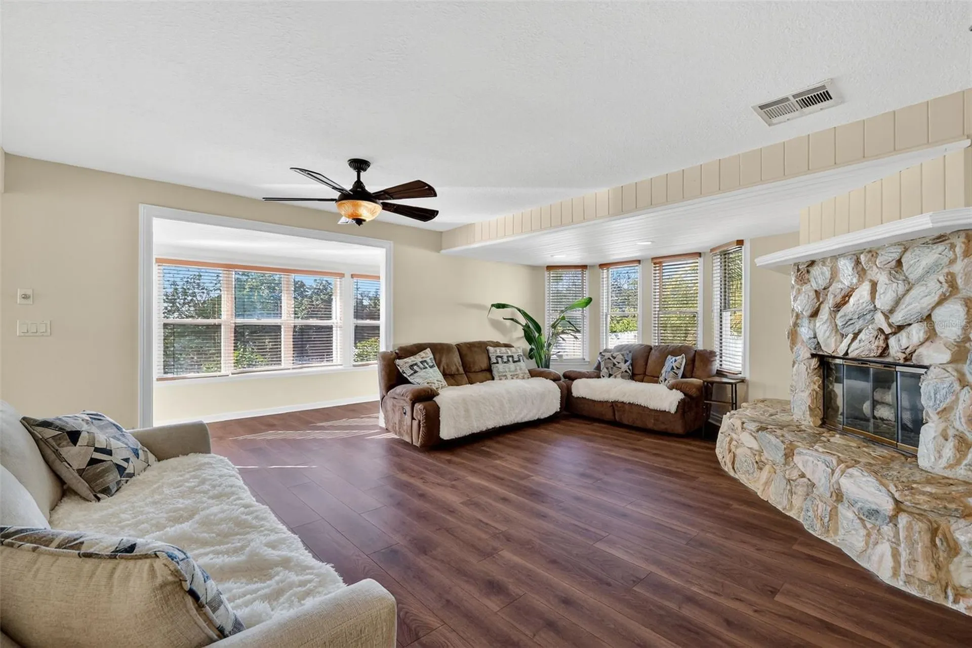 36408 E Eldorado Lake Drive Eustis FL 32736
