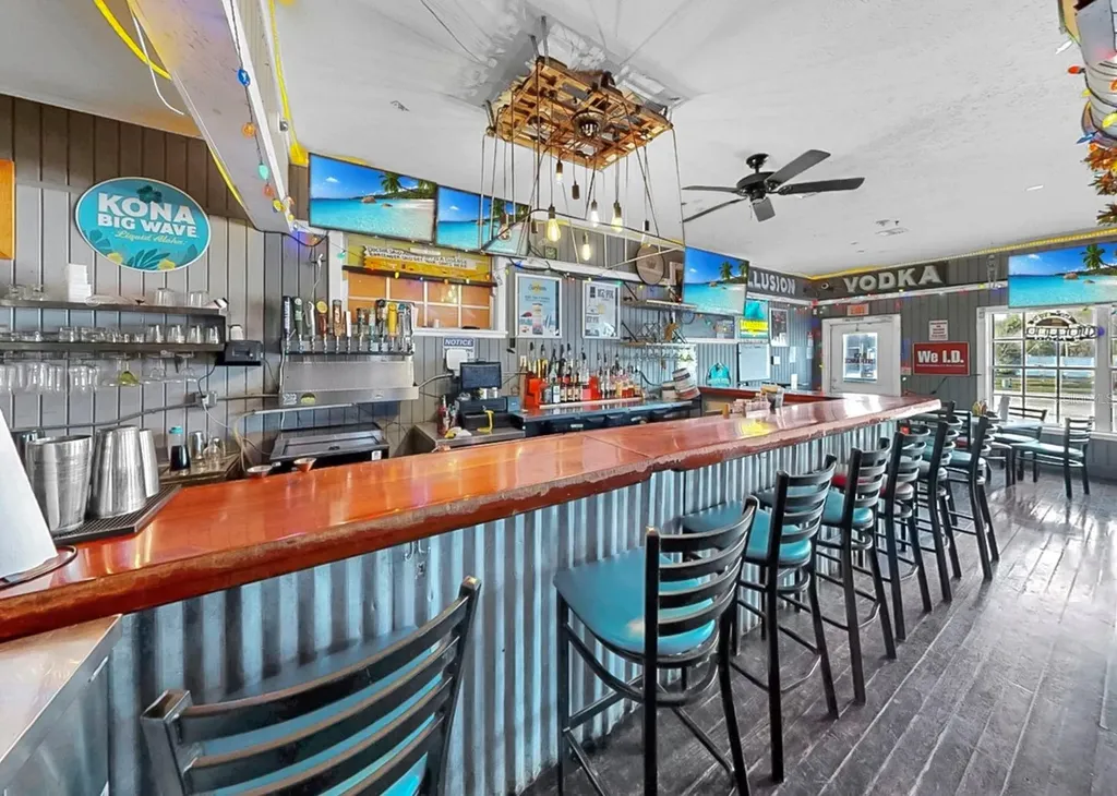 102 W Shell Point Road Ruskin FL 33570