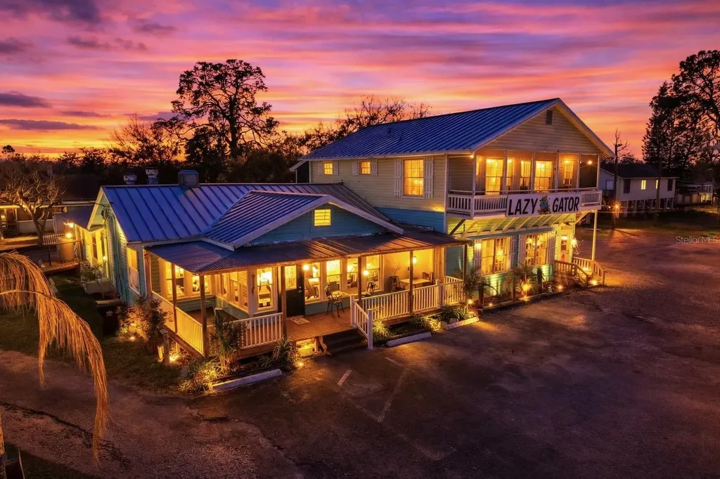 102 W Shell Point Road Ruskin FL 33570