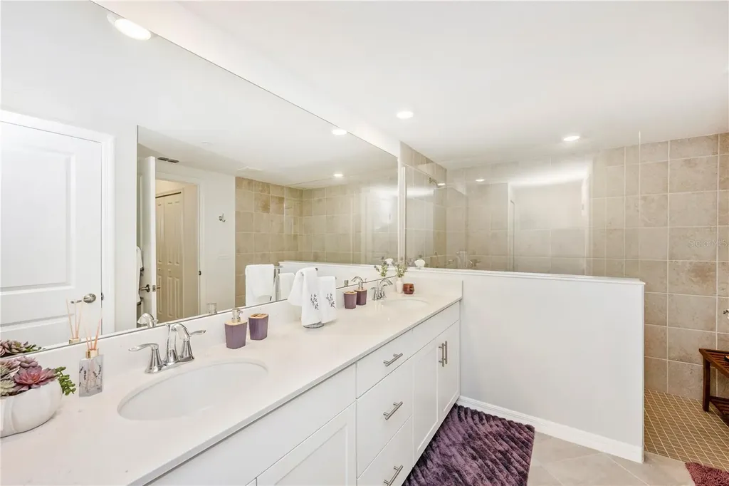 17715 Boracay Court Venice FL 34293