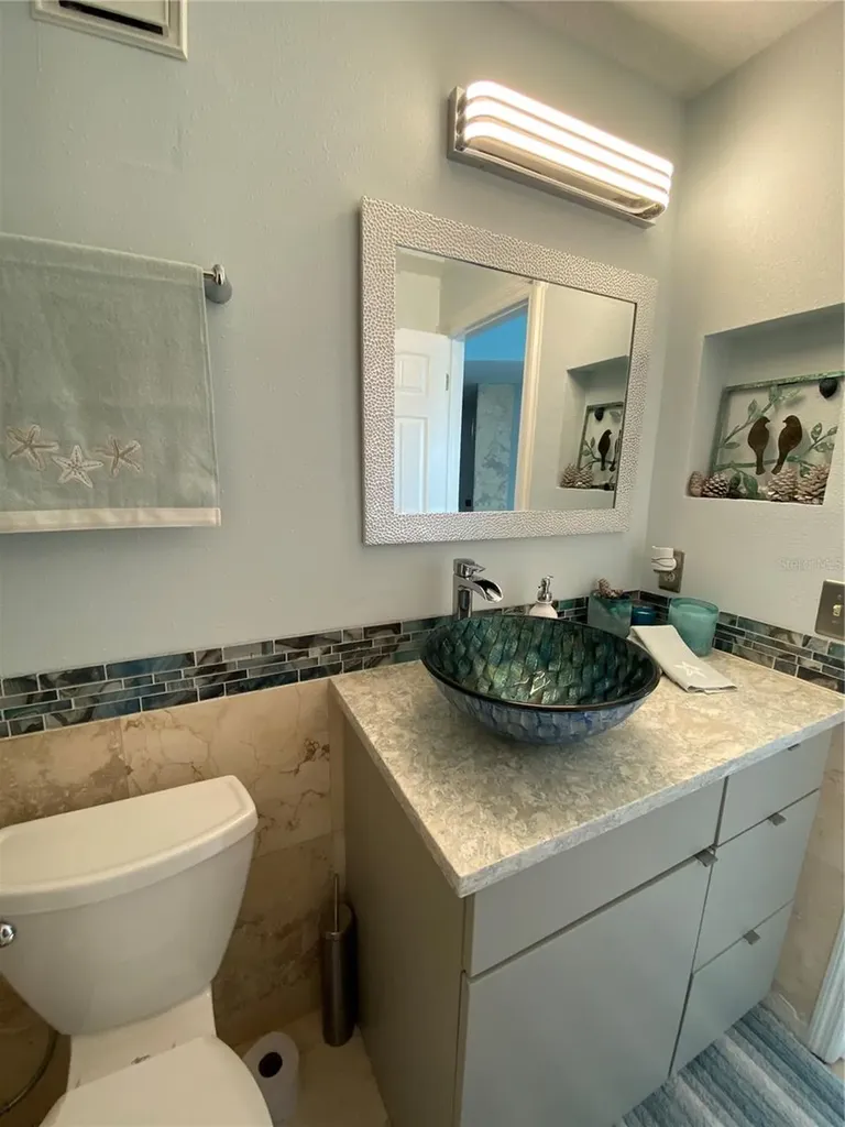 610 Island Way Clearwater Beach FL 33767