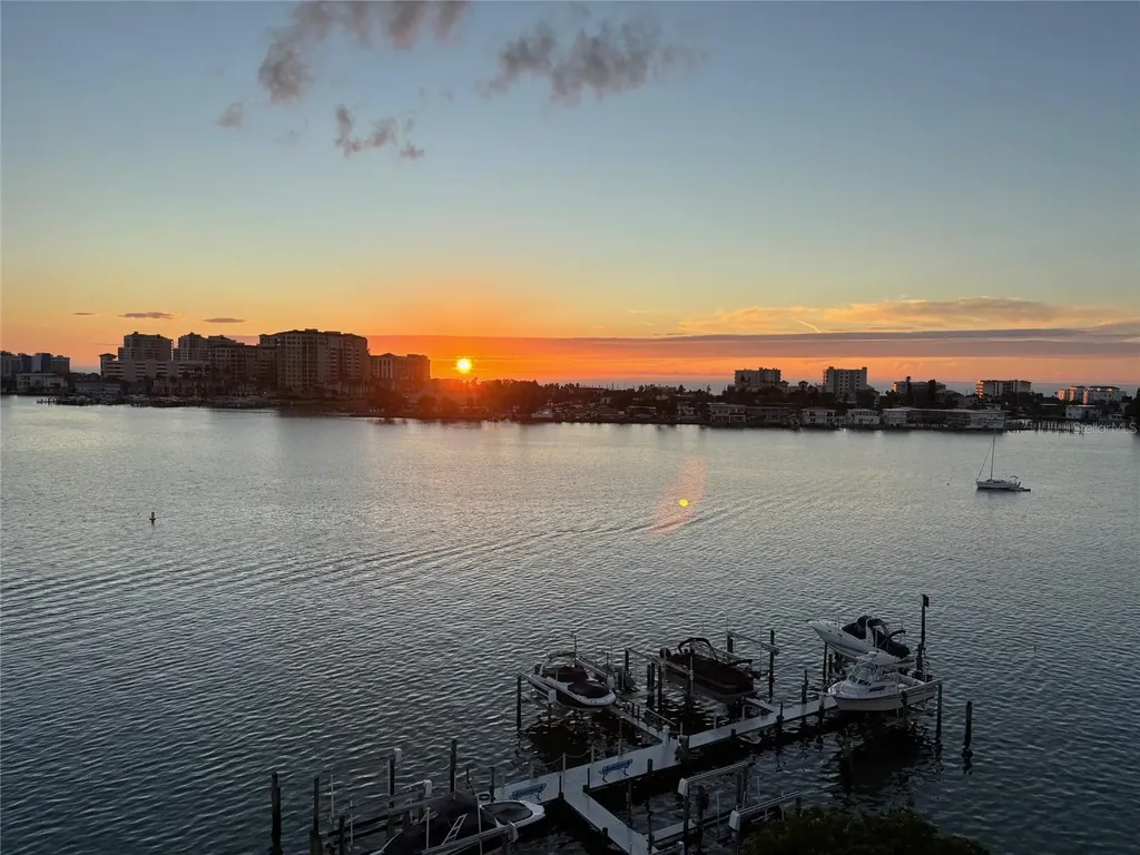 610 Island Way Clearwater Beach FL 33767