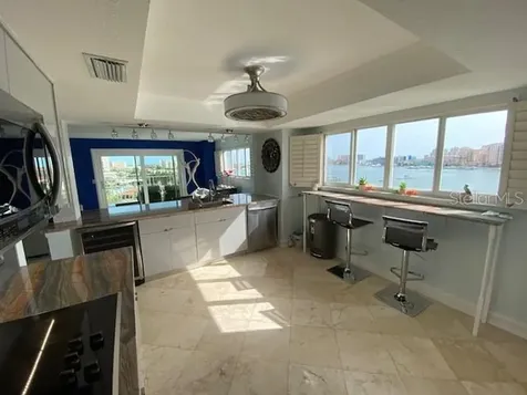 610 Island Way Clearwater Beach FL 33767