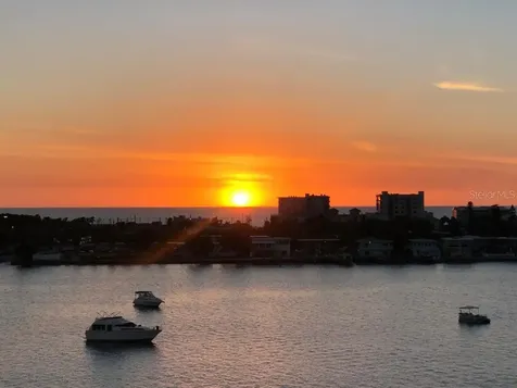 610 Island Way Clearwater Beach FL 33767