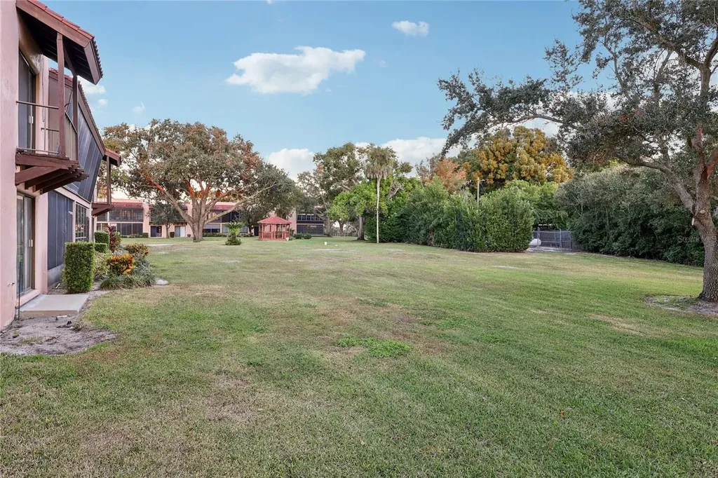 202 La Casa Lake Wales FL 33898