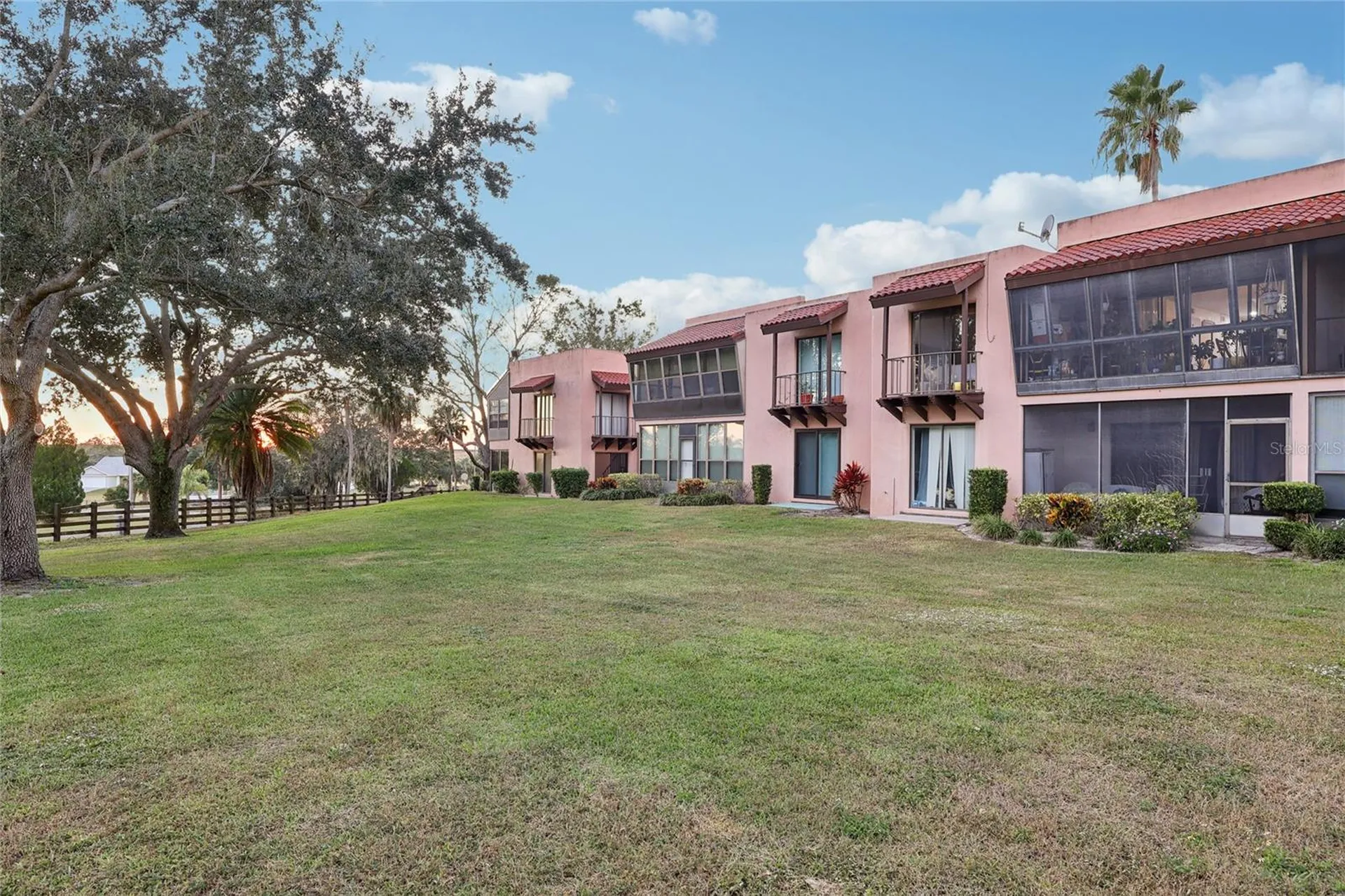 202 La Casa Lake Wales FL 33898