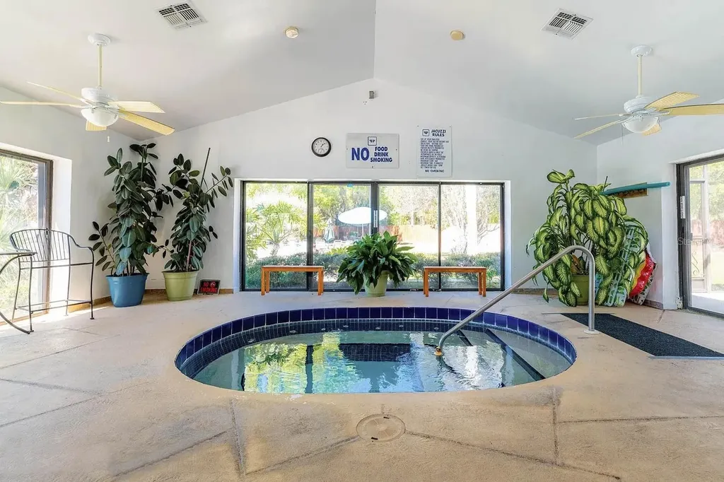 9410 Nakoma Way Weeki Wachee FL 34613