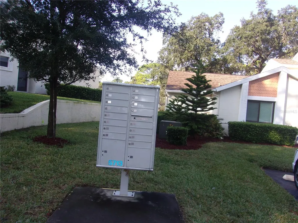 9410 Nakoma Way Weeki Wachee FL 34613