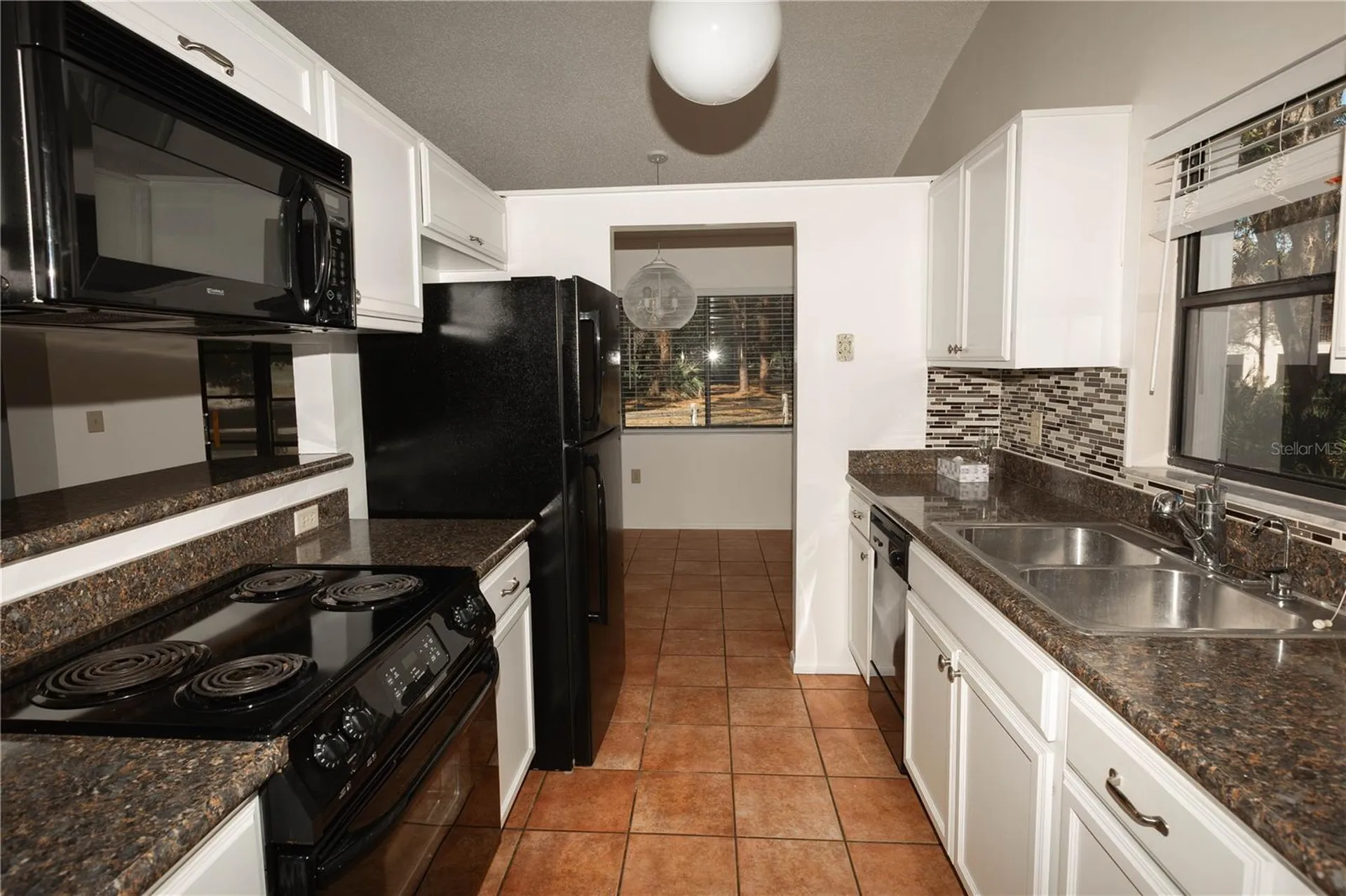 9410 Nakoma Way Weeki Wachee FL 34613