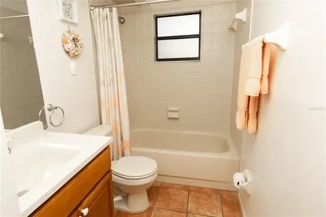 9410 Nakoma Way Weeki Wachee FL 34613