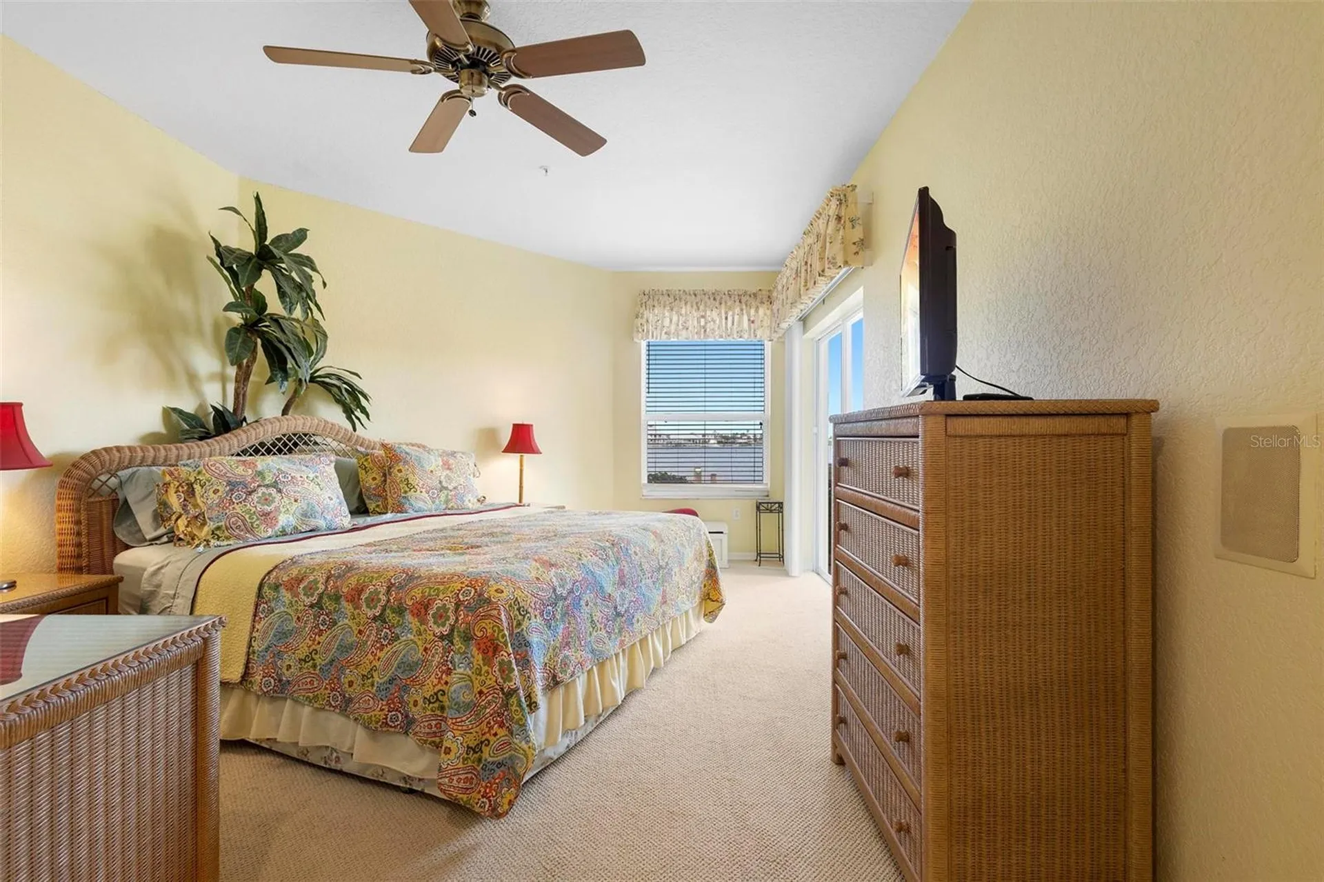 438 Bouchelle Drive New Smyrna Beach FL 32169