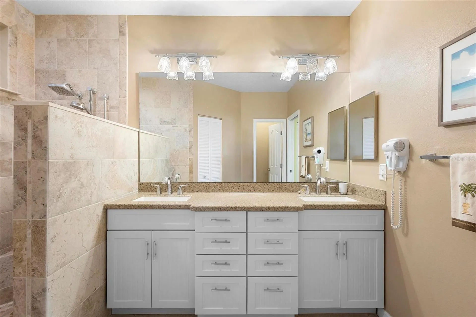 438 Bouchelle Drive New Smyrna Beach FL 32169