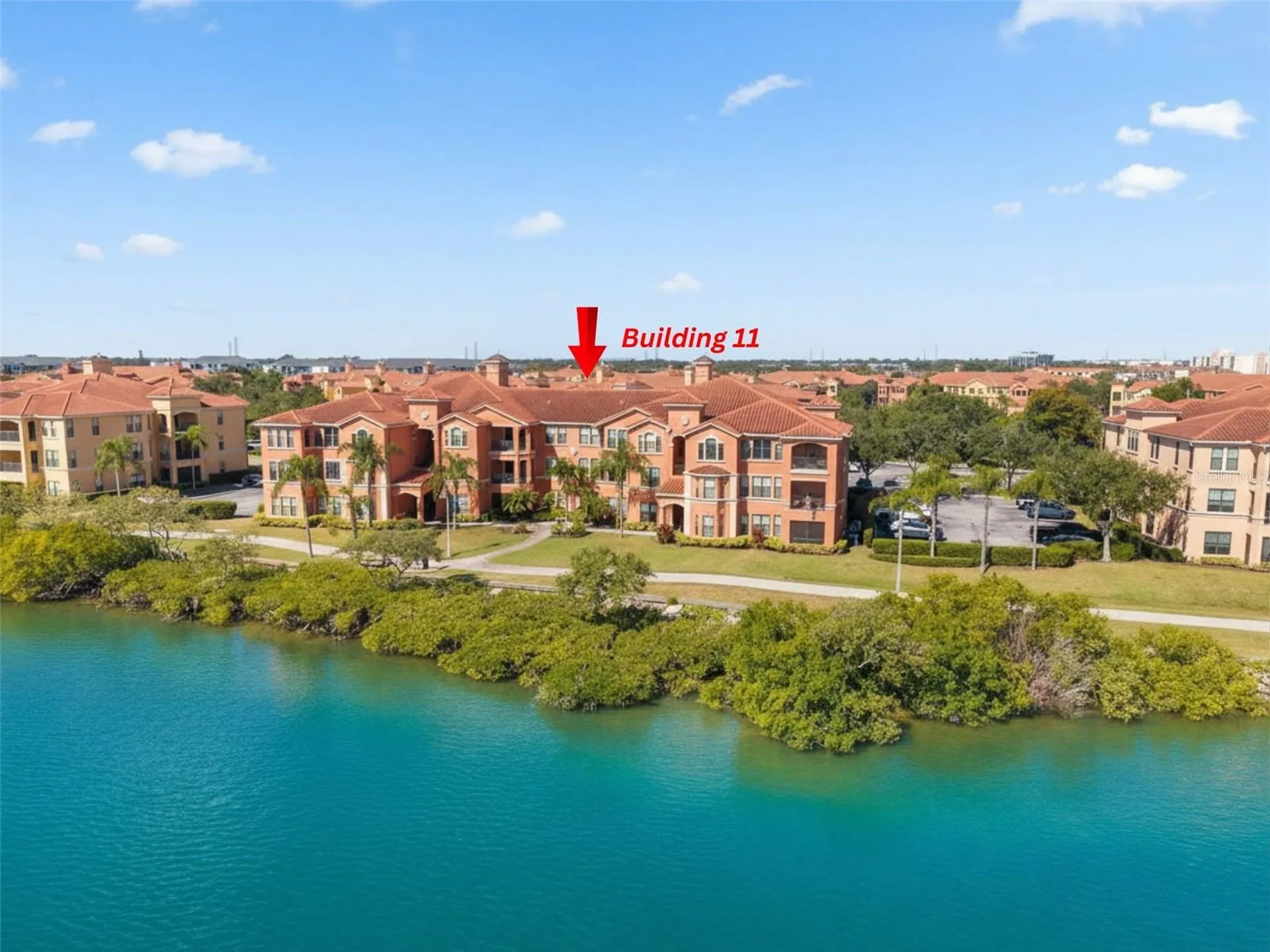 2747 Via Capri Clearwater FL 33764