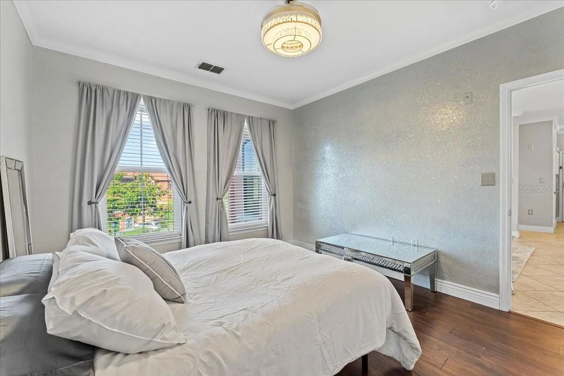 2747 Via Capri Clearwater FL 33764