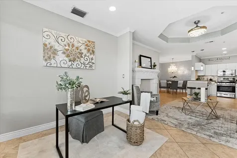 2747 Via Capri Clearwater FL 33764