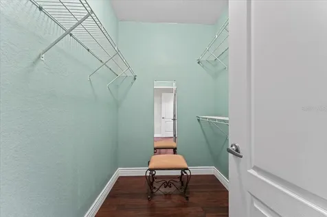 2747 Via Capri Clearwater FL 33764