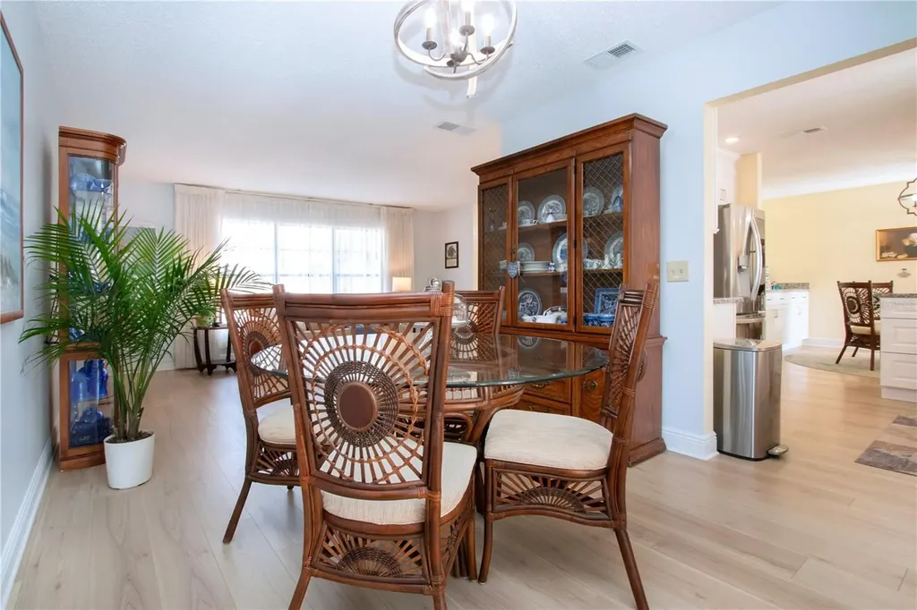 2016 E View Drive Sun City Center FL 33573