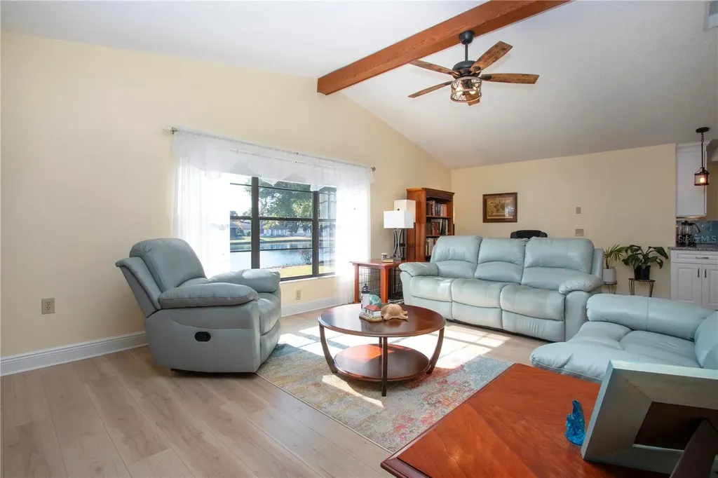2016 E View Drive Sun City Center FL 33573