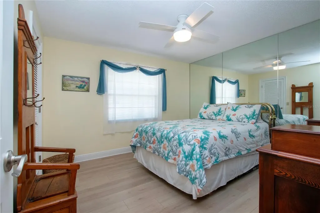2016 E View Drive Sun City Center FL 33573