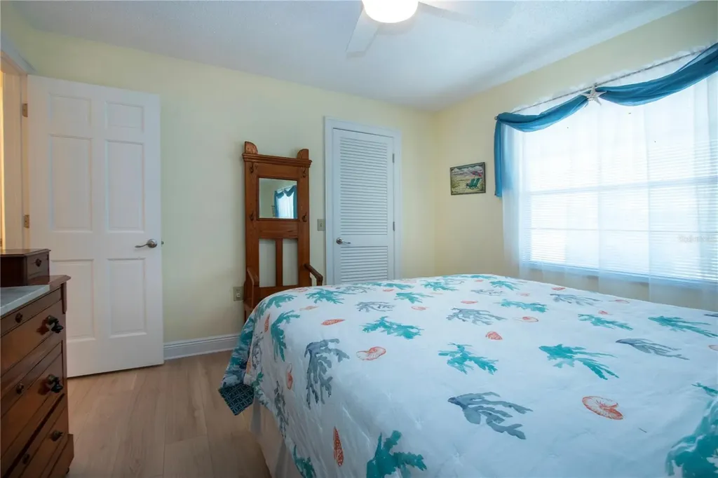2016 E View Drive Sun City Center FL 33573