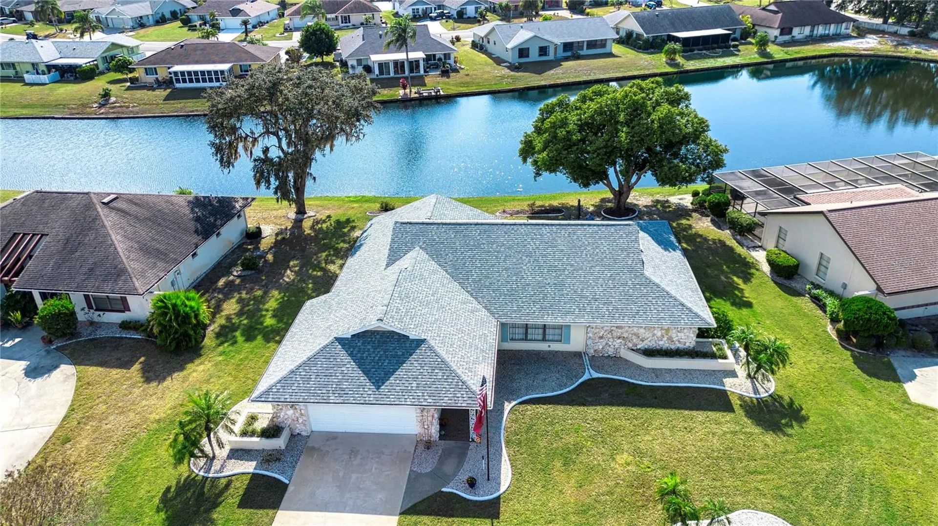 2016 E View Drive Sun City Center FL 33573