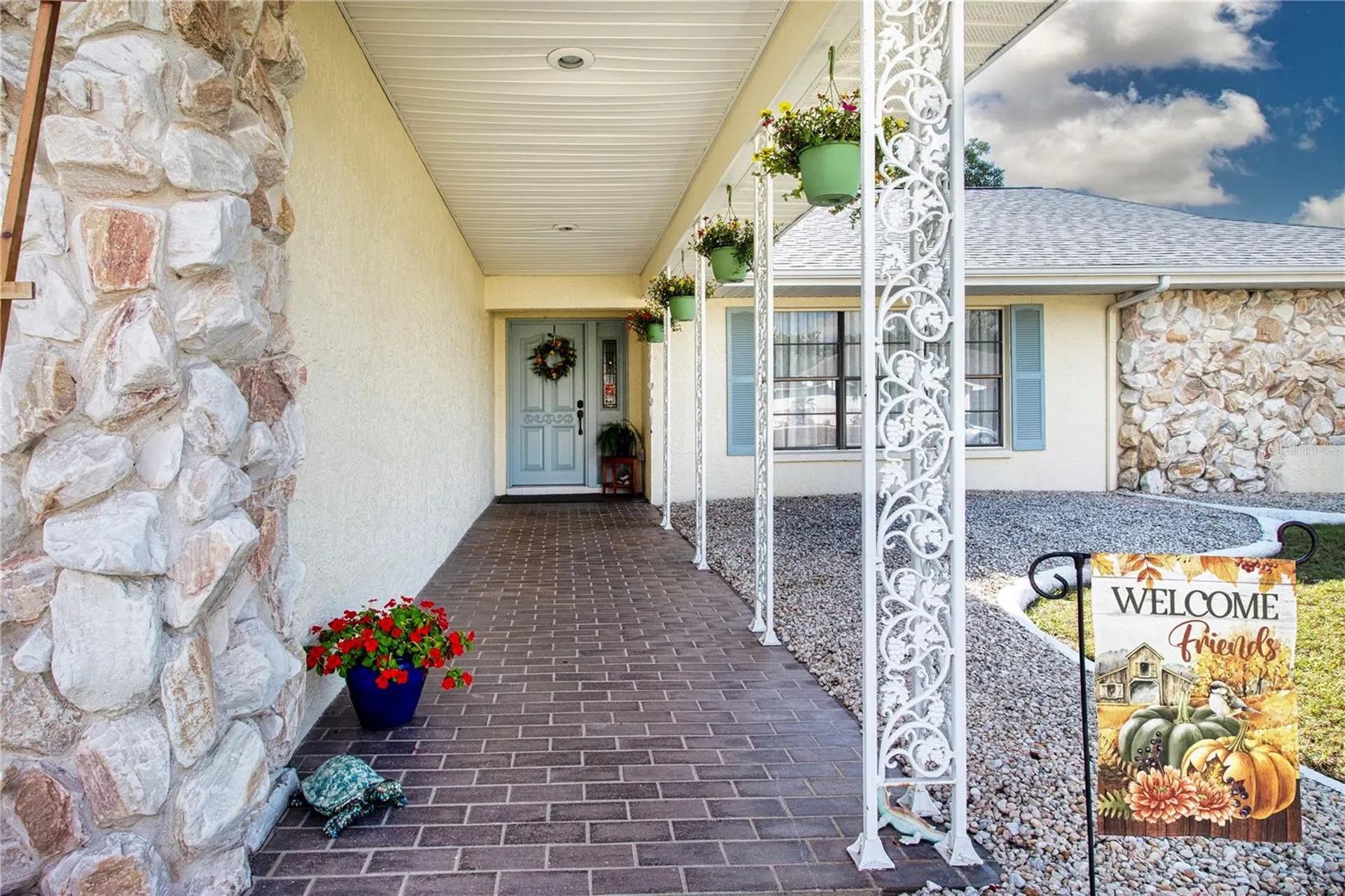 2016 E View Drive Sun City Center FL 33573