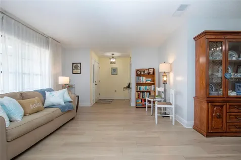 2016 E View Drive Sun City Center FL 33573