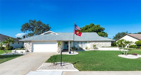 2016 E View Drive Sun City Center FL 33573