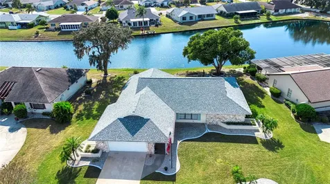 2016 E View Drive Sun City Center FL 33573