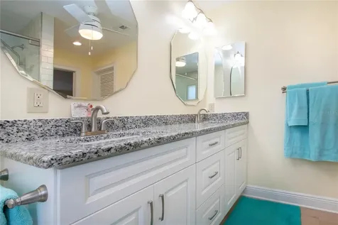 2016 E View Drive Sun City Center FL 33573