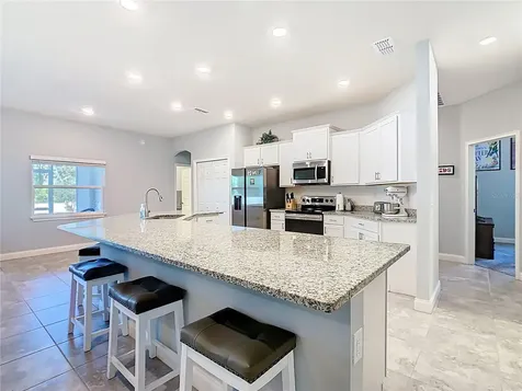 319 Travelers Creek Drive Auburndale FL 33823