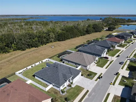 319 Travelers Creek Drive Auburndale FL 33823