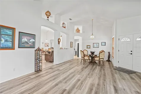 468 Alinole Loop Lake Mary FL 32746