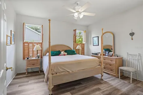 468 Alinole Loop Lake Mary FL 32746