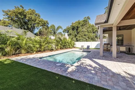 2611 Berkeley Avenue Lakeland FL 33803