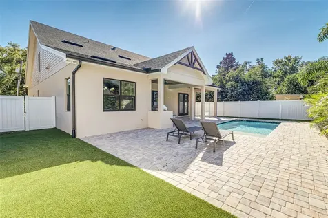 2611 Berkeley Avenue Lakeland FL 33803