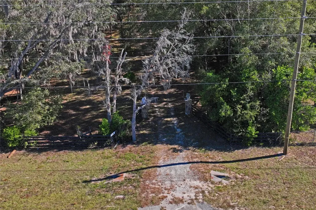 26861 Mondon Hill Road Brooksville FL 34601