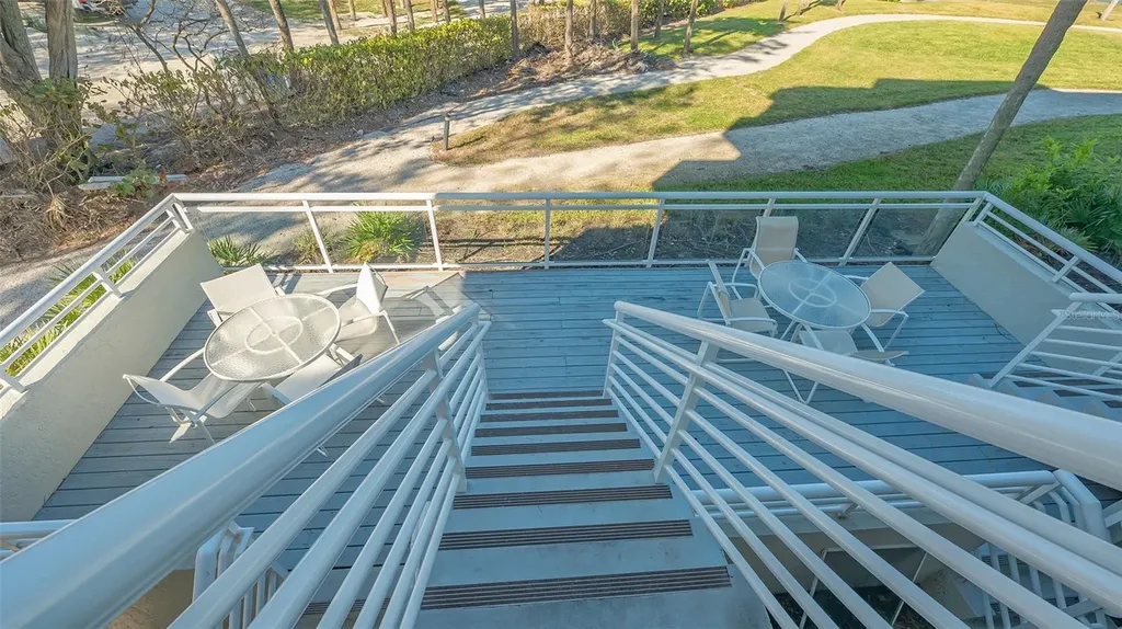 250 Sands Point Road Longboat Key FL 34228