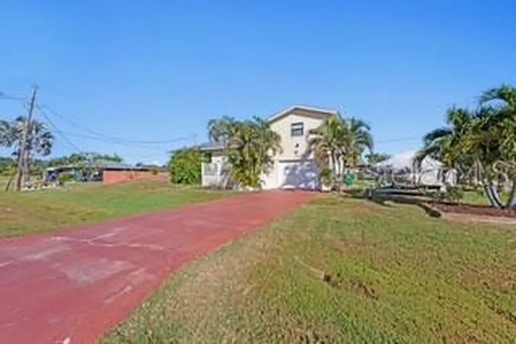 2835 Wisteria Place Punta Gorda FL 33950