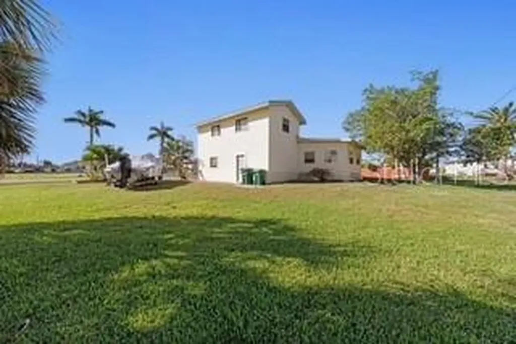 2835 Wisteria Place Punta Gorda FL 33950
