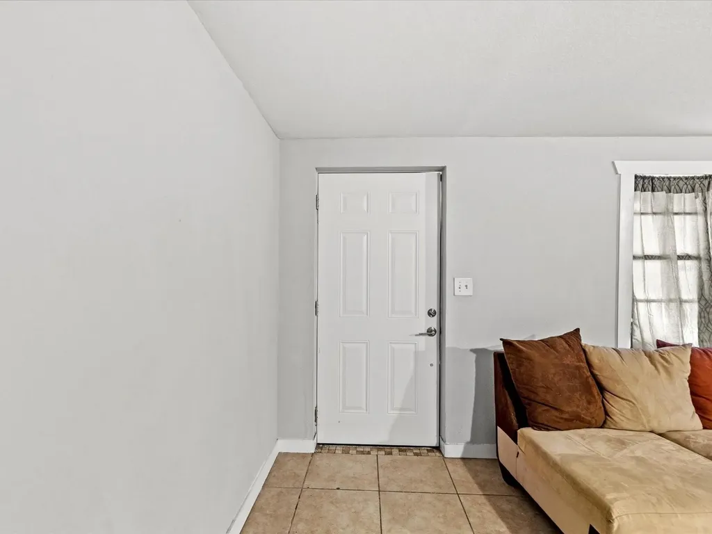 12218 Elkton Avenue Hudson FL 34667