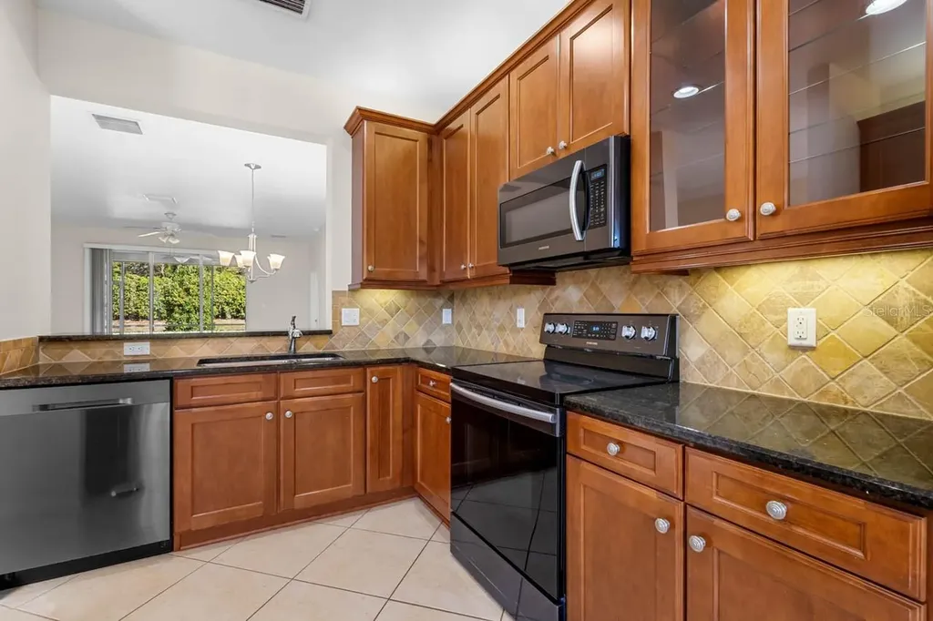 16252 Amethyst Key Drive Wimauma FL 33598