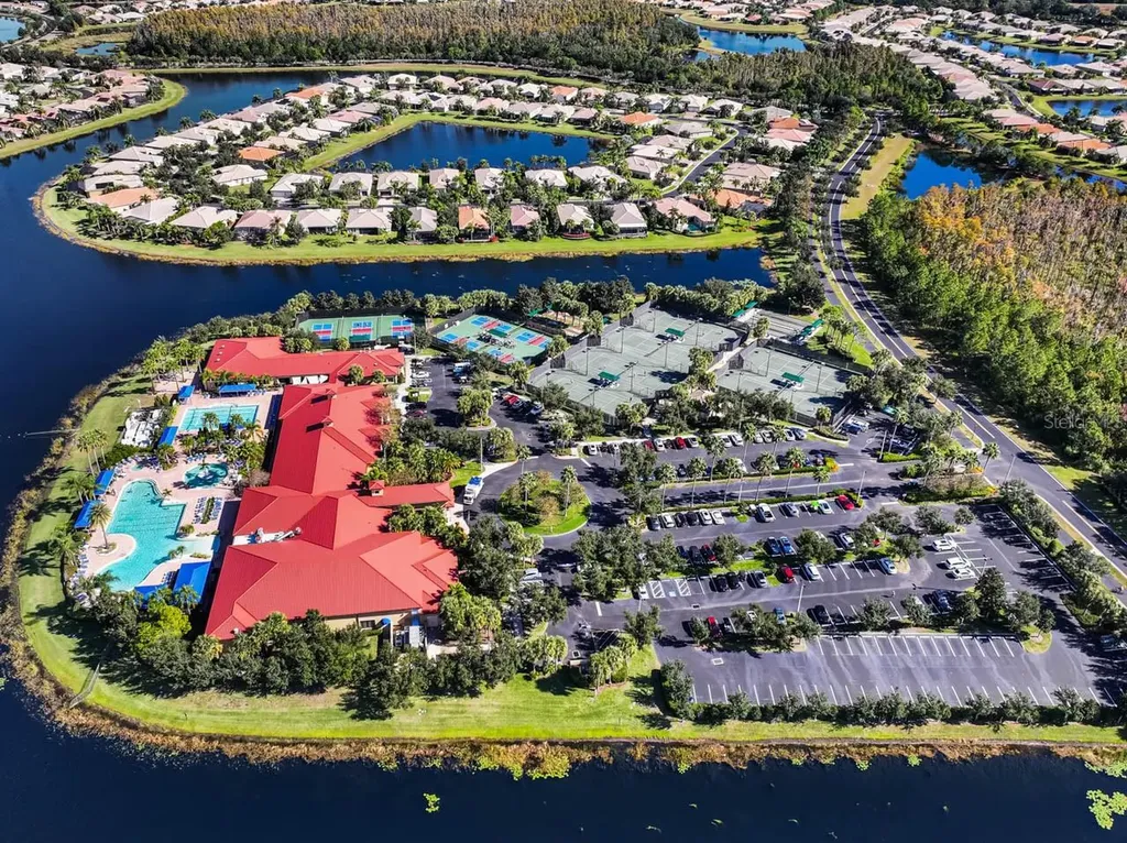 16252 Amethyst Key Drive Wimauma FL 33598