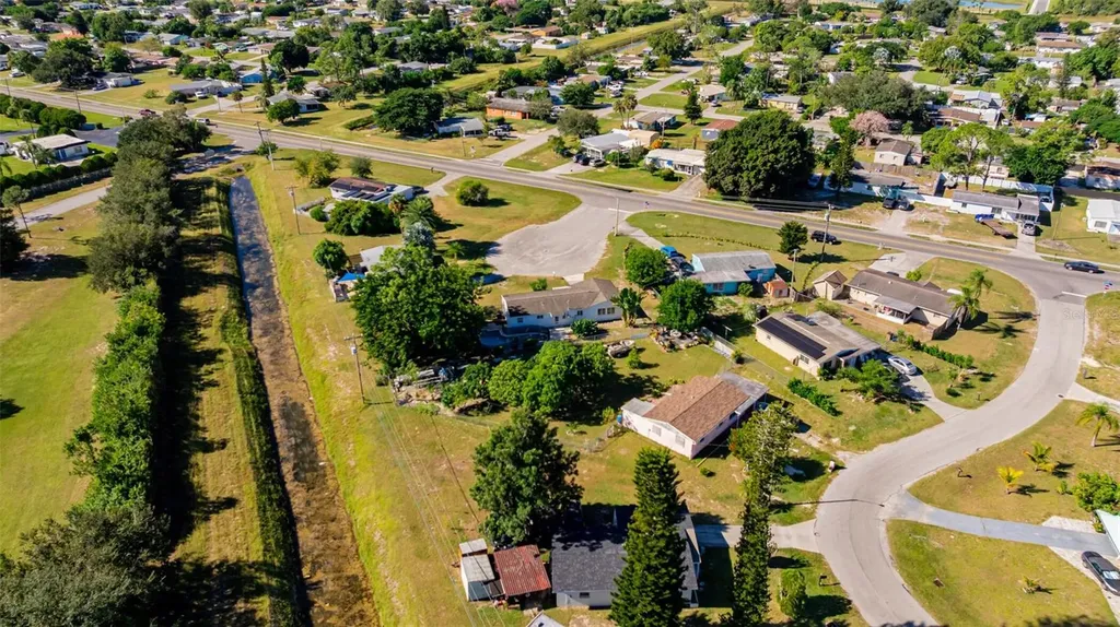 204 Alabama Court Lehigh Acres FL 33936