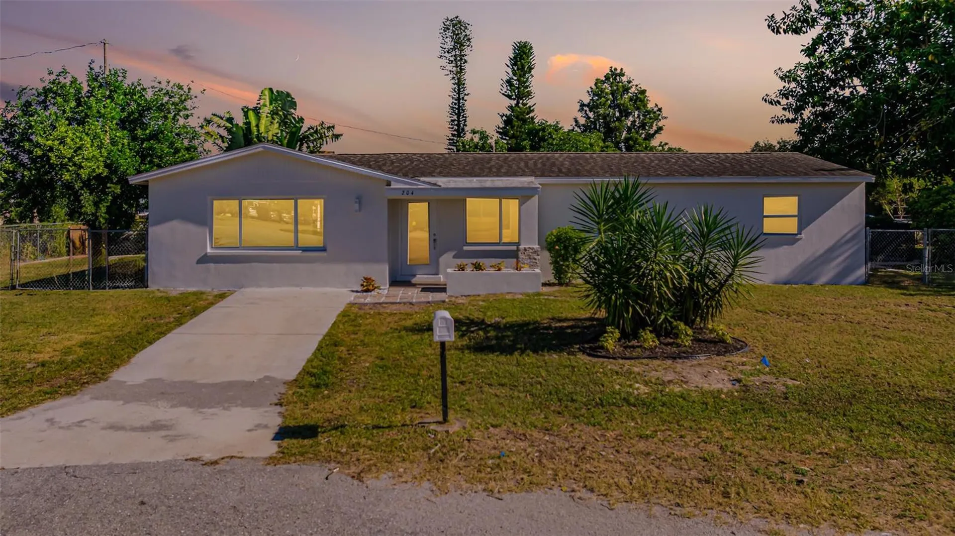 204 Alabama Court Lehigh Acres FL 33936