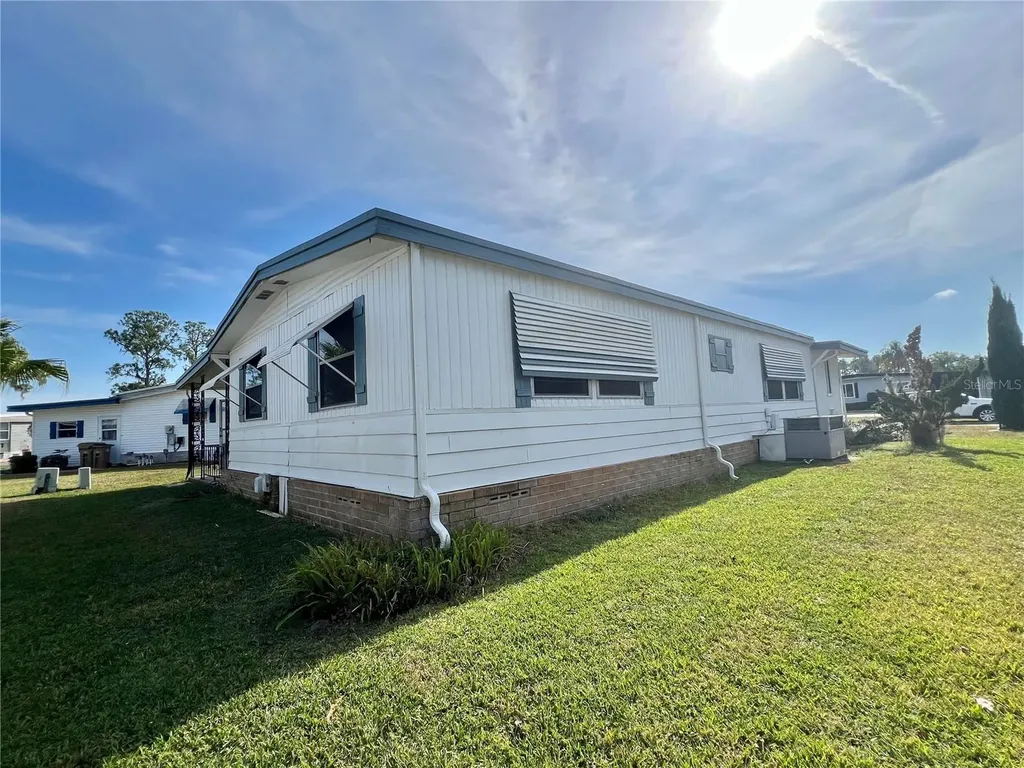 222 Hawthorne Boulevard Leesburg FL 34748