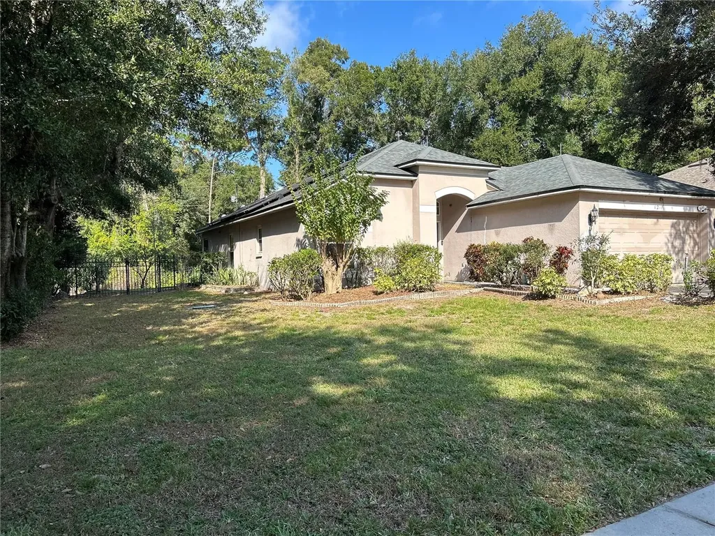1211 Pat Patterson Court Apopka FL 32712